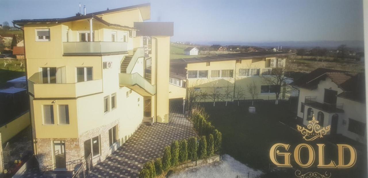 Gold Apartmani Kozarac Экстерьер фото