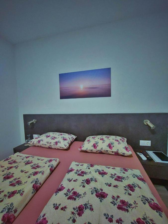 Gold Apartmani Kozarac Экстерьер фото