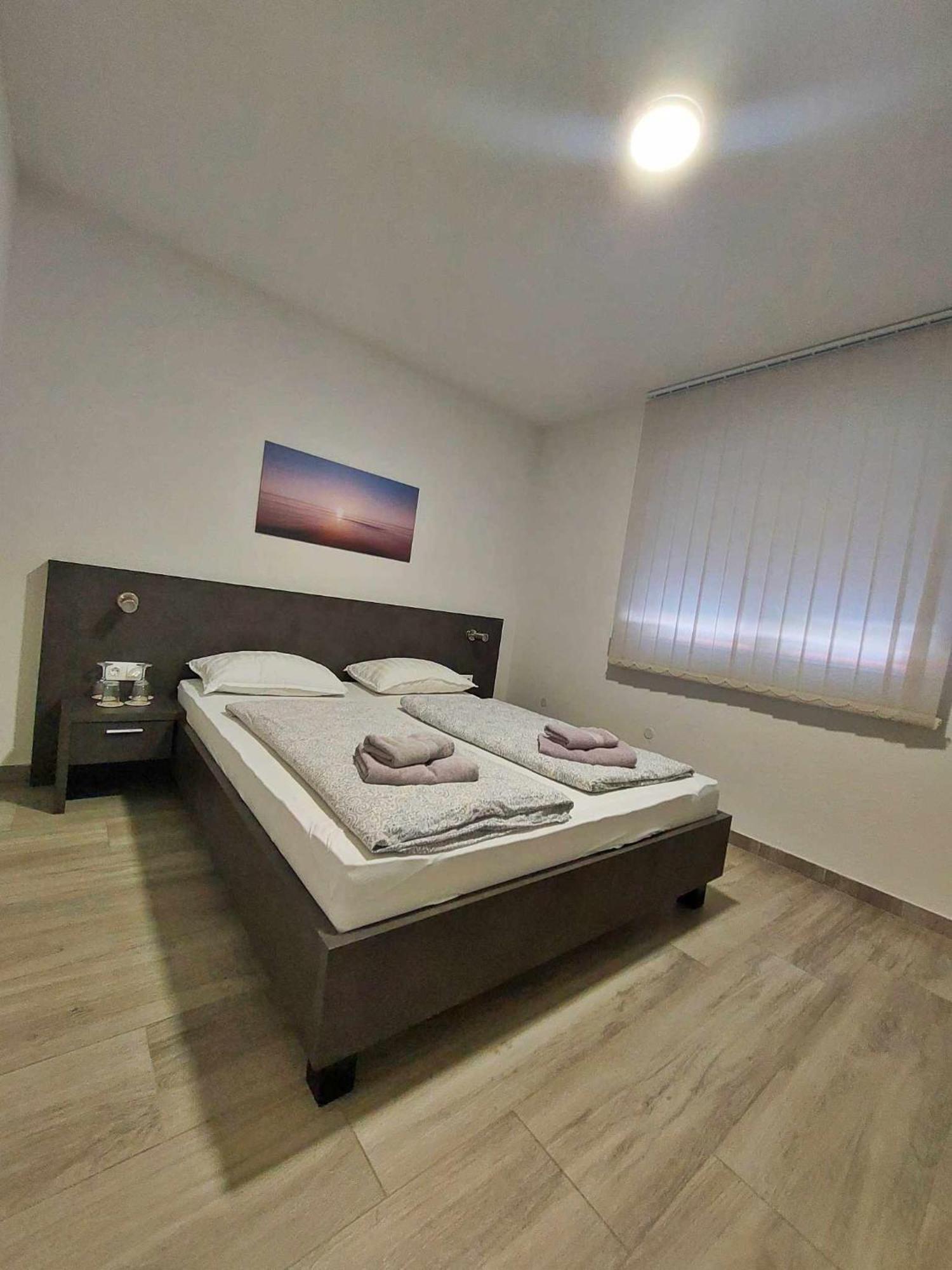Gold Apartmani Kozarac Экстерьер фото